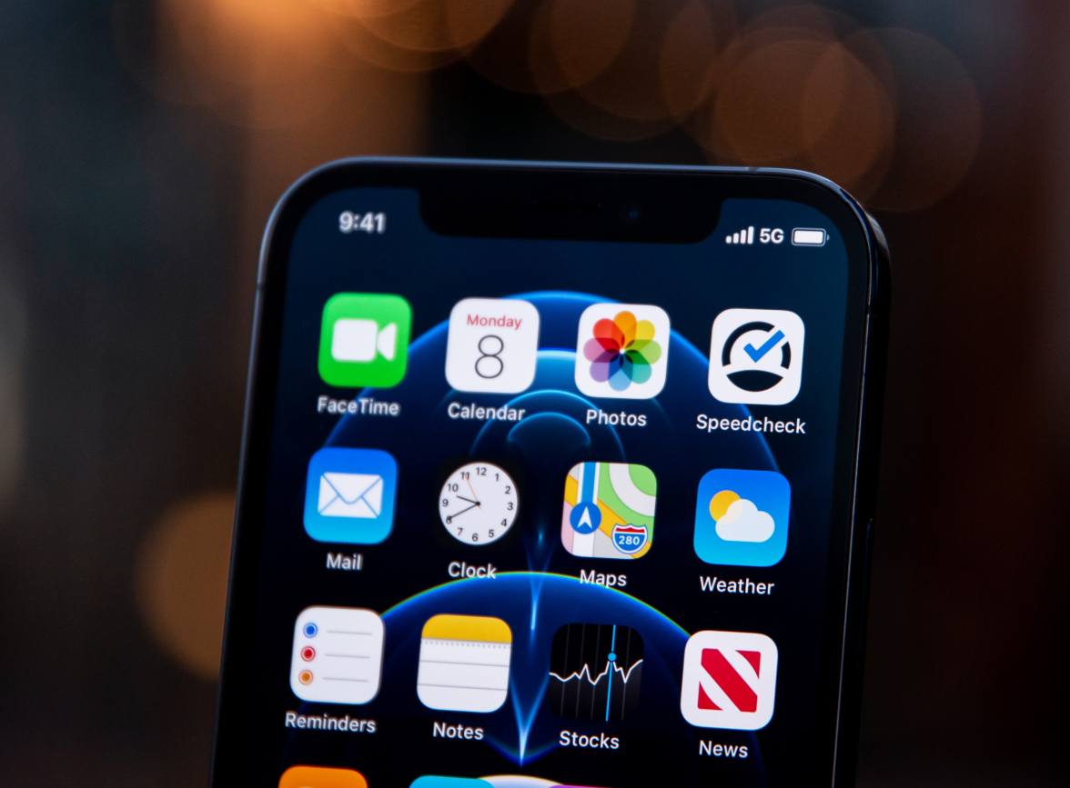 大峪镇苹果手机维修分享为什么 iPhone 12 在冬季会自动关机 